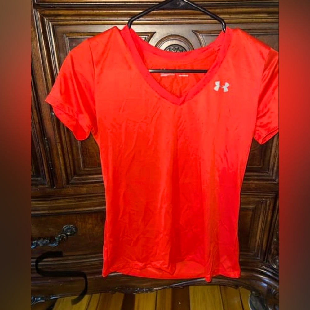 UnderAmour Shirt
